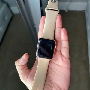 Apple Watch Series 3 (42mm) Rose Gold